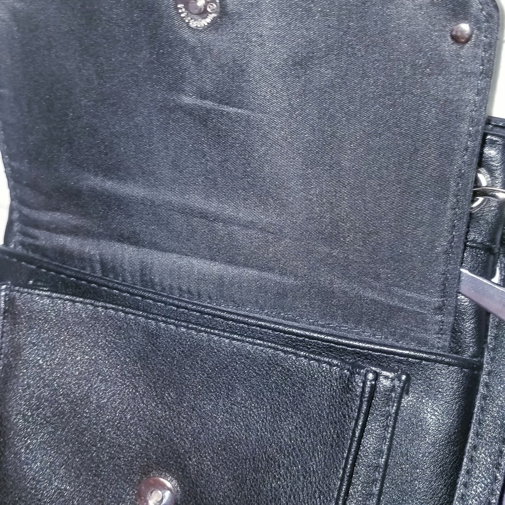Small crossbody - Picture 3 of 3